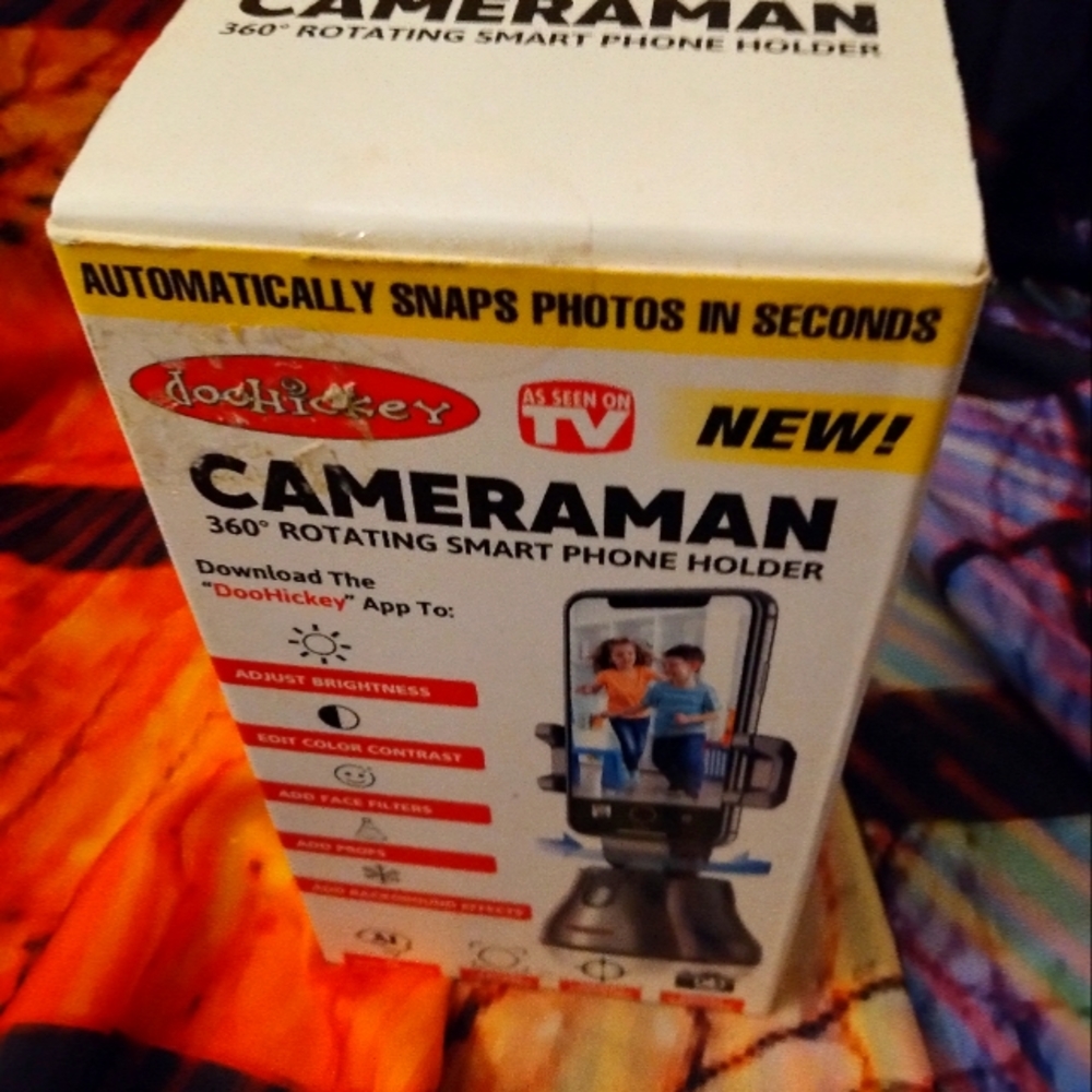 Cameraman smartphone rotating phone holder